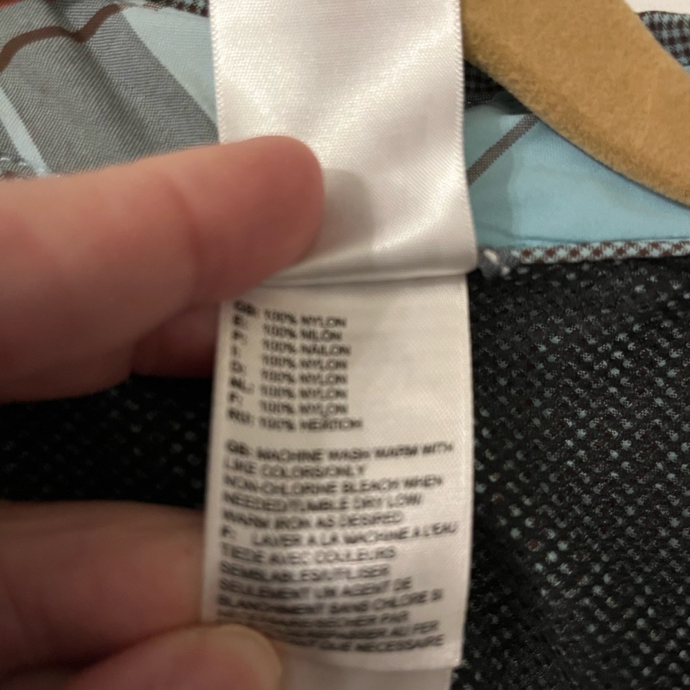 Ladies Medium The North Face Boulder Long Sleeve Shirt. Side Security Pocket - Picture 12 of 13
